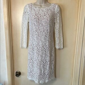 Adrianna Papell Ivory Lace Long Sleeve Dress size 2